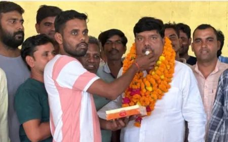 सपा में बहाल हुए जितेंद्र सिंह यादव का जोरदार स्वागत