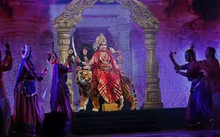 "बहुत खुश...": मथुरा में नव दुर्गा महोत्सव में नृत्य नाटिका प्रस्तुत करने के बाद Hema Malini