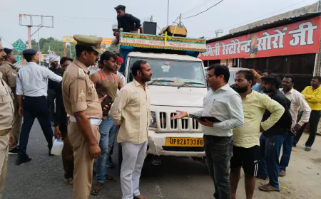 कासगंज 97 वाहनों के चालान यातायात प्रभारी ने किये गये