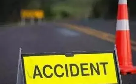 UP News: तेज रफ्तार ट्रक ने बाइक सवार भाई-बहन को मारी टक्कर