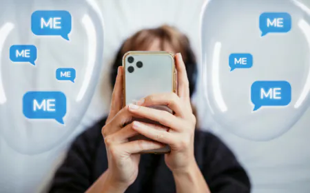 डिजिटल माध्यमों का बढ़ता दुष्प्रभाव