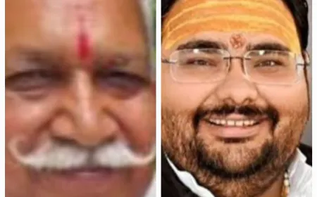 सपा में नोट लेकर पद बांटने की शिकायत अखिलेश से, सड़क पर आई खींचतान