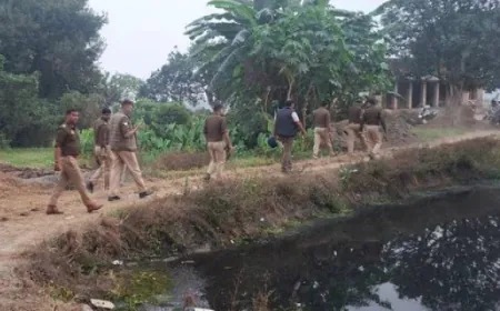 UP News : गोरखपुर में चौकी प्रभारी और सिपाही को ग्रामीणों ने पीटा, दरोगा अस्पताल में भर्ती