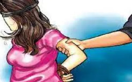 Crime News : स्कूल के प्रबंधक ने 11 वीं की छात्रा को ऑफिस में बुलाकर की छेड़खानी,  अस्पताल में भर्ती गांव वालों ने थाना घेरा