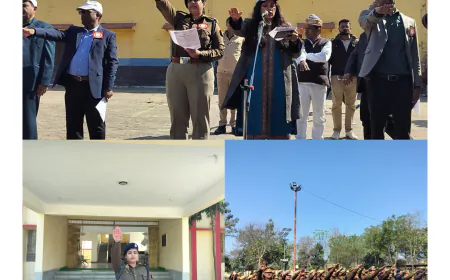 Kasganj news 15वें राष्ट्रीय मतदाता दिवस के अवसर पर दिलायी गयी राष्ट्रीय मतदाता दिवस की शपथ ।