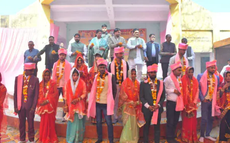 Kasganj news मुख्यमंत्री सामूहिक विवाह योजना के अंतर्गत 145 नव विवाहित जोड़े सूत्र में बंधे।