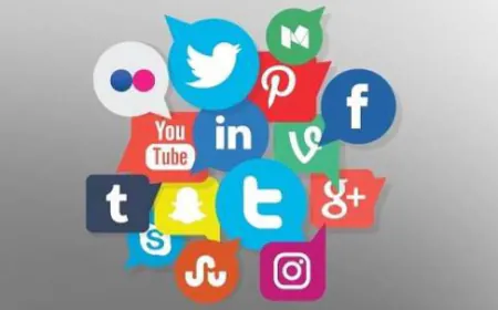 सोशल मीडिया कहीं खा तो नहीं रहा आपको ?