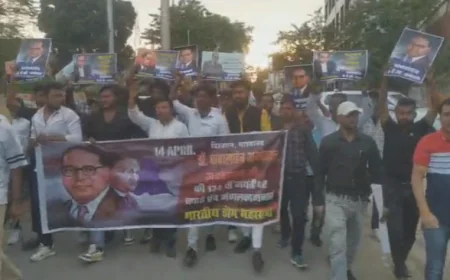 Slogans of 'Baba Saheb Amar Rahe' echoed from Shastri Chowk to Dr. Ambedkar Chowk