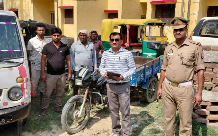 Kasganj  news यातायात नियमों के उल्लंघन करने पर 82 वाहनों के चालान किये गये