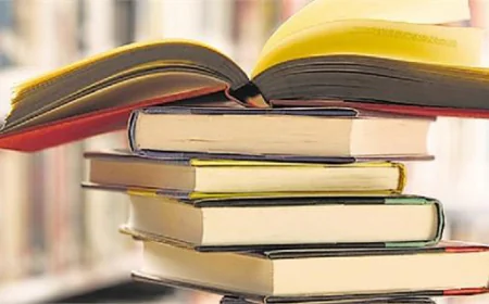 पुस्तकें भविष्य निर्माण का औजार हैं