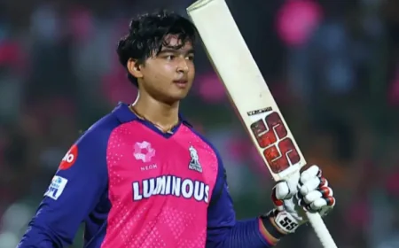 11 छक्के, 7 चौके और 35 गेंद में सेंचुरी... 14 साल के सूर्यवंशी ने कई रिकॉर्ड्स किए ध्वस्त