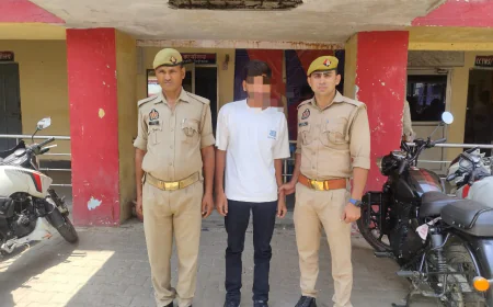 Kasganj news बहला फुसलाकर ले जाने के मामले में वांछित अभियुक्त को कासगंज पुलिस ने किया गिरफ्तार।