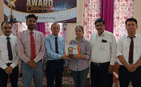 सीपी विद्या निकेतन में बड़े धूमधाम के साथ मनाया, बोर्ड वाले छात्र-छात्राओं का प्रतिभा सम्मान समारोह