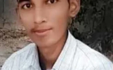 झूलते हुए एल टी लाइन के तारों से चिपक कर आई टी आई छात्र की मौत