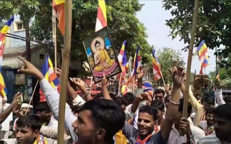 विशाल धम्म यात्रा का आयोजन प्रशासन की देखरेख में सफलतापूर्वक संपन्न