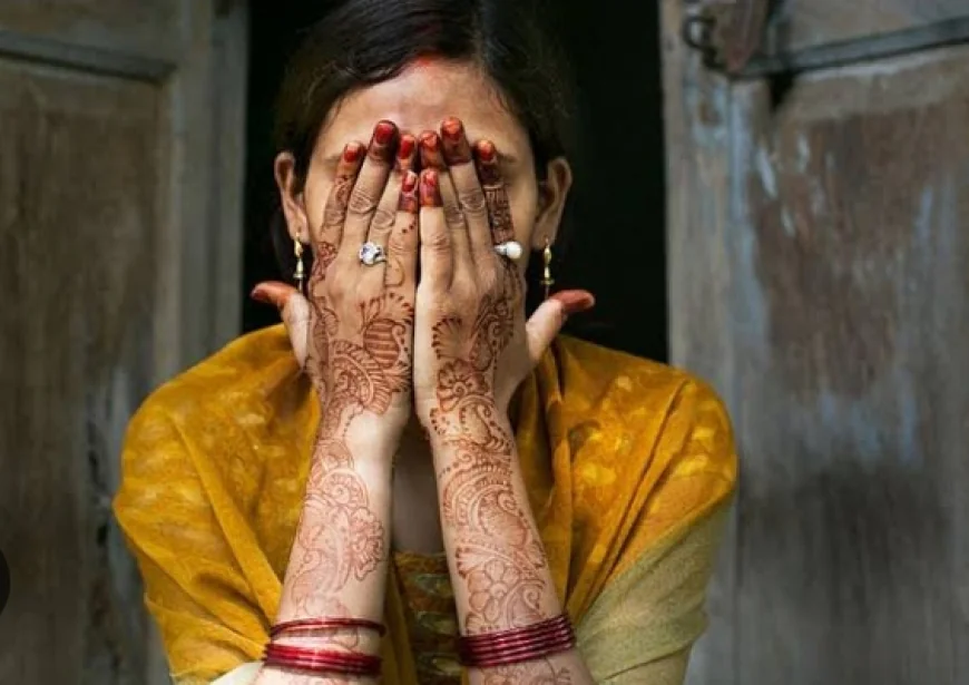 शादी के कुछ पहले भाई ने बनाये युवती से सम्बंध, ससुराल पहुचने पर होने लगी उल्टियां?