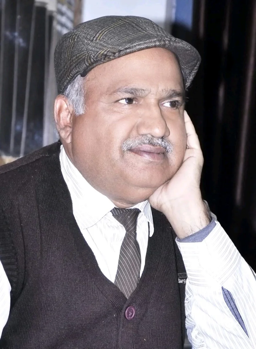 आईएएस/आईपीएस अधिकारी बनने के लिए सबसे पहले संबंधित बच्चे के माता-पिता को जागरूक होना होगा। यह आवश्यक है।