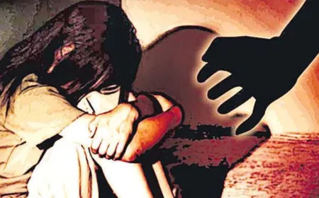 पहले लखनऊ अब दिल्ली में फिर दरिंदगी, पहले रेप फिर हत्या, सूटकेस में मिली 9 साल की मासूम