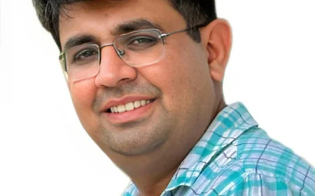 कोचिंग का क्रेडिट, स्कूल की गुमनामी: शिक्षकों के साथ यह अन्याय कब तक?