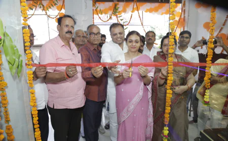 श्री श्याम भोग मिष्ठान शोरूम का हुआ भव्य उद्घाटन, विधायक व ब्लॉक प्रमुख ने की शिरकत