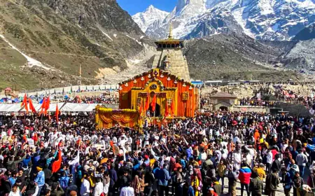 Char Dham Yatra :  चारधाम यात्रा, पर लगी रोक  मौसम विभाग ने जारी किया भारी बारिश का रेड अलर्ट