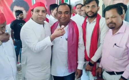 जिला उपाध्यक्ष चौ. अंकित यादव ने मनाया पार्टी के वरिष्ठ नेताओं के साथ मनाया अखिलेश यादव का जन्मदिन