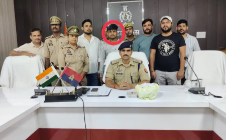 Etah News : 48 घंटे में खुला युवती की हत्या का राज, प्रेम संबंधों के चलते आरोपी प्रेमी ने की थी हत्या, आला कत्ल कैंची बरामद