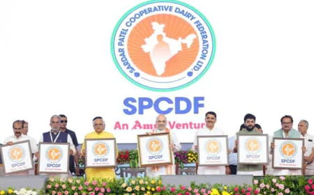 केन्द्रीय गृह एवं सहकारिता मंत्री श्री अमित शाह ने आज गुजरात के आणंद में सहकारिता मंत्रालय के 4 वर्ष पूरे होने के अवसर पर आयोजित समारोह को संबोधित किया