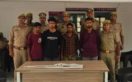 Etah News : पुलिस ने चार हथियारबंद अभियुक्तों को अवैध बंदूके/असलाह सहित किया गिरफ्तार