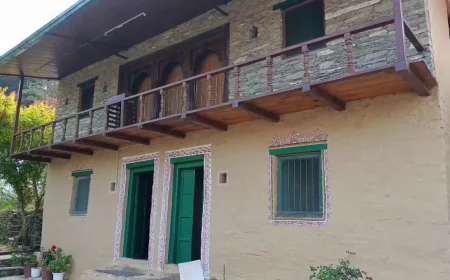 गांवों में बढ़ते जा रहे खाली पड़े घर