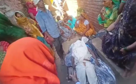 Farrukhabad News : सिपाहियों की प्रताड़ना से आहत युवक ने फांसी लगाकर की आत्महत्या