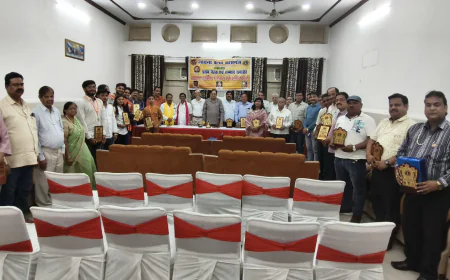 लायंस क्लब ने खेल प्रतिभाओ और सभी लायंस बंधुओं का मैडिल प्रतीक चिन्ह से किया सम्मान