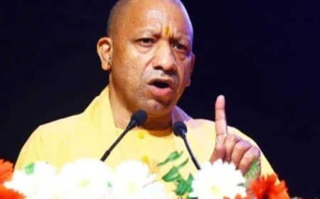 यूपी सरकार ने 78 पीसीएस अधिकारियों के किए तबादले, कई जिलों में उपजिलाधिकारियों की नई तैनाती