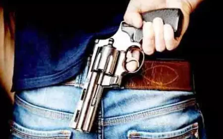 जलेसर: दो गुटों में फायरिंग के मामले में दो बाल अपचारी गिरफ्तार