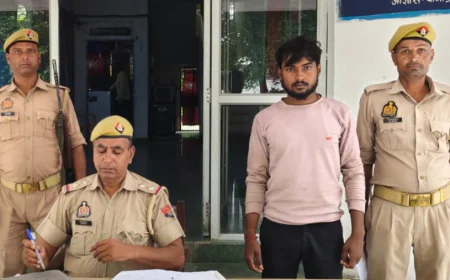 सकरौली पुलिस ने नाबालिग को भगाने और दुष्कर्म के आरोपी को किया गिरफ्तार