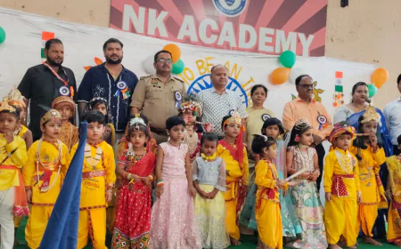 कायमगंज नगर के विद्यालय एन के अकेडमी मे धूमधाम से मनाया गया स्वतंत्रता दिवस