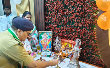 एटा में शारदा सिनेप्लेक्स का भव्य उद्घाटन, दर्शकों के लिए नया मनोरंजन केंद्र