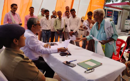 Dm/ssp  ने  थाना दिवस में  पहुंचकर फरियादियों की फरियाद सुनी 10 शिकायती