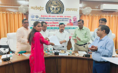 सांसद नें मुख्य सेविकाओं को वितरित किये नियुक्ति पत्र