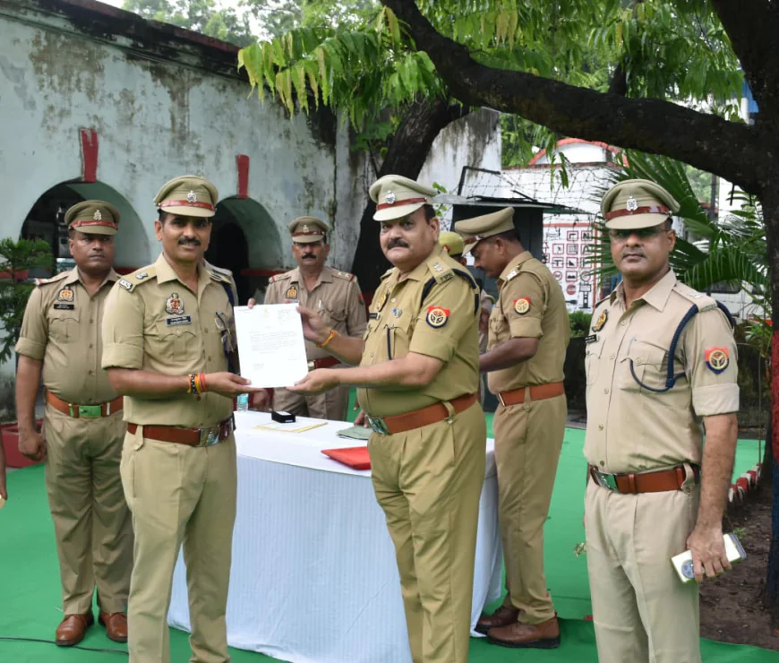 स्वतंत्रता दिवस पर एटा में पुलिस विभाग द्वारा शांतिपूर्ण आयोजन