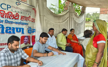 समर्पण सेवा समिति व सीपी मल्टीस्पेशलिटी हॉस्पिटल के संयुक्त तथा धन में बाढ़ प्रभावित क्षेत्र में 160 मरीज को किया निशुल्क स्वास्थ्य परीक्षण व दवाई वितरण की