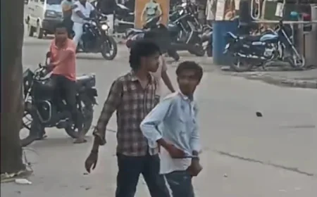 Etah News : दिनदहाड़े सड़क पर फायरिंग कर दहशत फैलाने वाले बदमाशों पर पुलिस की बड़ी कार्रवाई