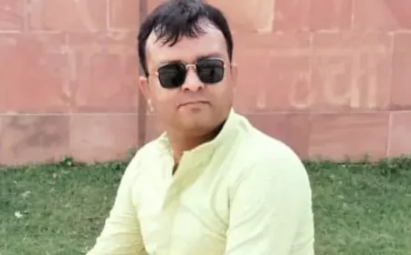 प्रतापगढ़ के समाज कल्याण अधिकारी ने फांसी लगाकर की आत्महत्या