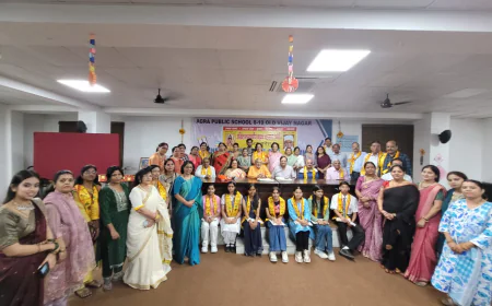 सम्मान पाकर खिल उठे मेधावियों के चेहरे