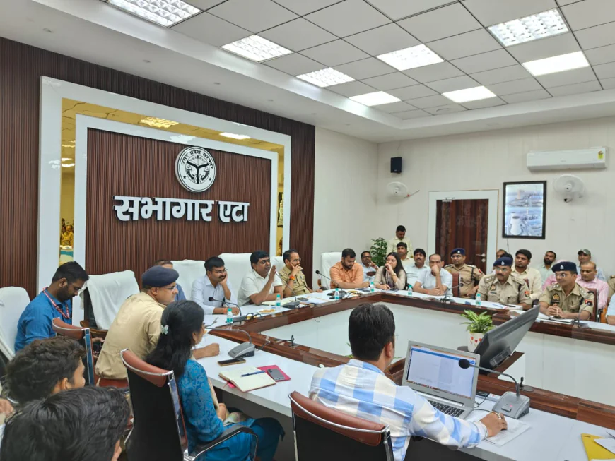 जनसुनवाई/आईजीआरएस प्रकरणों के गुणवत्तापूर्ण निस्तारण हेतु जिलाधिकारी के निर्देशन में हुई समीक्षा बैठक