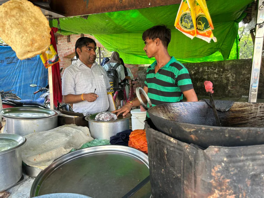 पूड़ी विक्रेता की सब्जी में छिपकली गिरने की सूचना पर खाद्य सुरक्षा विभाग की कार्रवाई