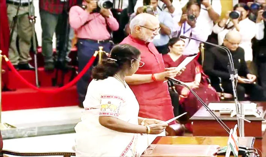 CP Radhakrishnan Oath: देश के 15वें उपराष्ट्रपति बने सीपी राधाकृष्णन, राष्ट्रपति ने दिलाई शपथ