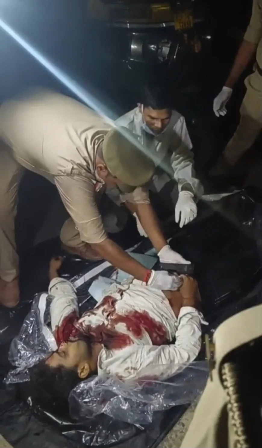 Farrukhabad Crime : टैक्सी चालक की गोली मारकर हत्या, सिर और पीठ में मारी गईं गोलियां