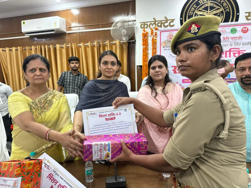 जुझारू महिलाओं को किया गया सम्मानित