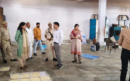 Etah News : मिलावटखोरों पर बड़ी कार्रवाई: 16 मामलों में ₹6.90 लाख का जुर्माना, डीएम के निर्देश पर हुई सख्त कार्रवाई